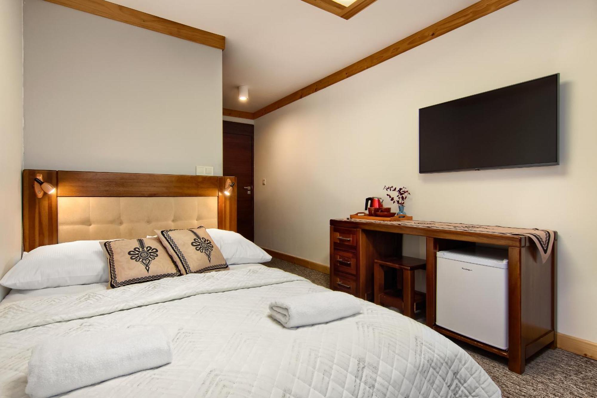 Willa Krolewska - Wellness Spa - Widokowe Pokoje I Apartamenty Kościelisko Buitenkant foto